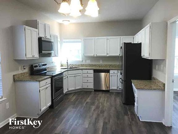 5th image of 11311 Laurel View Dr