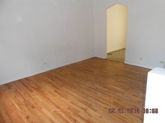 2nd image of 422 East Ave