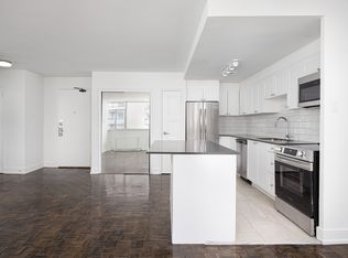 105 Isabella Street, Toronto, ON M4Y 1N9