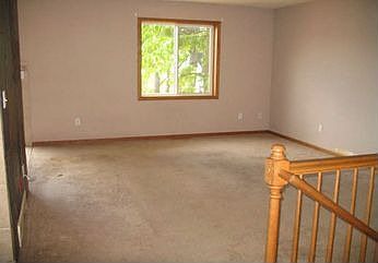 4th image of 1030 McKinley Pl S