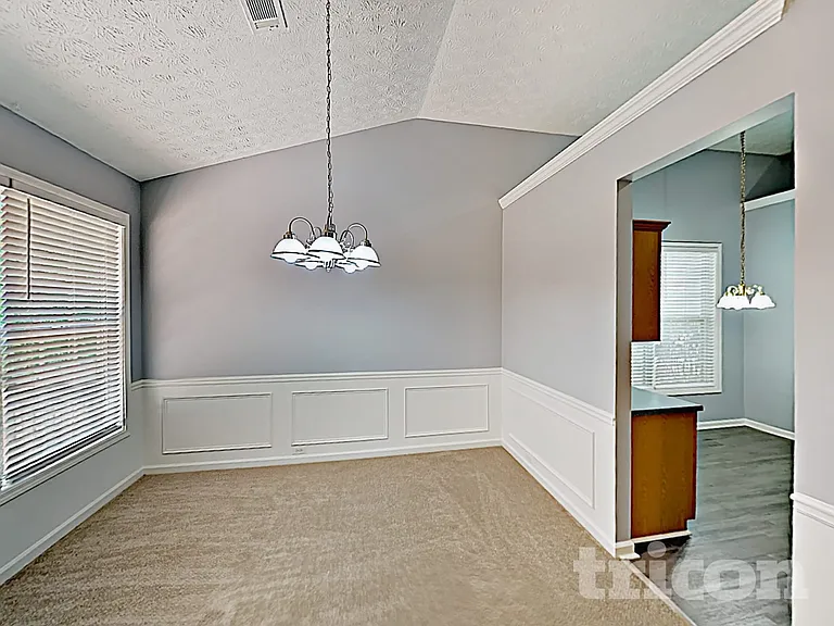 420 Heathcliff Ct — Photo 5