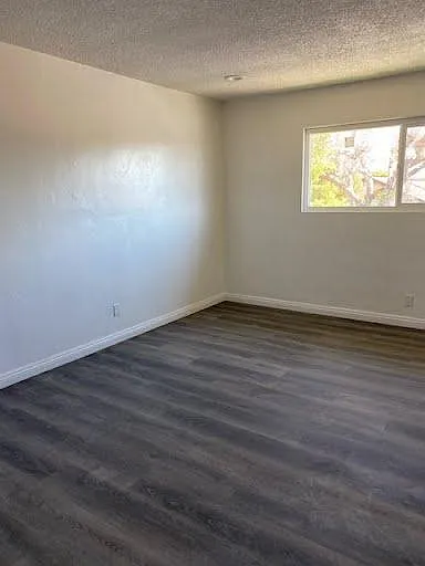 425 E Mission Rd #D — Photo 6