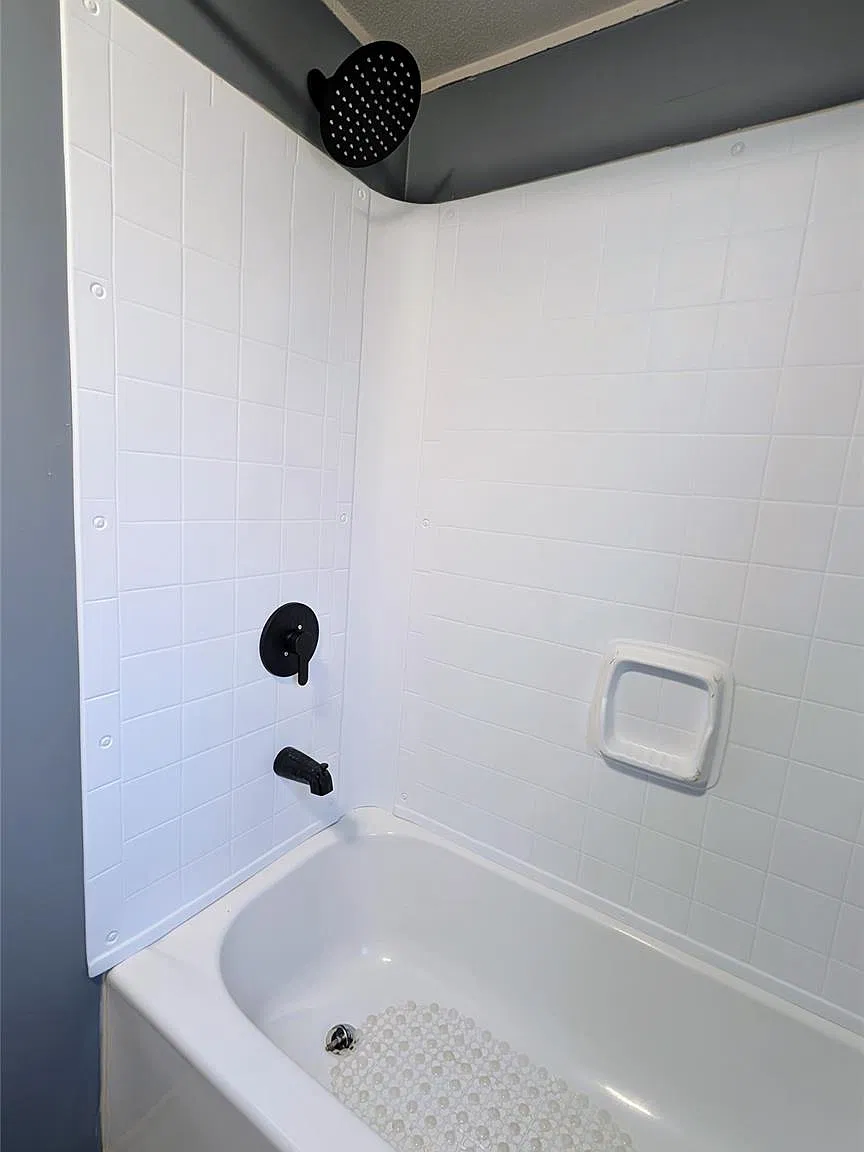 2 bed, 1.0 bath, 850 sqft, $1,400 — Photo 4