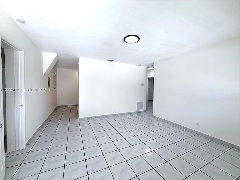 16921 SW 94th Ave — Photo 11
