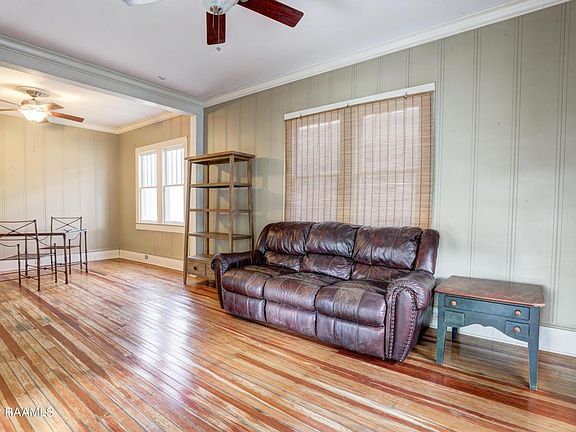 5th image of 231 Pollard Ave