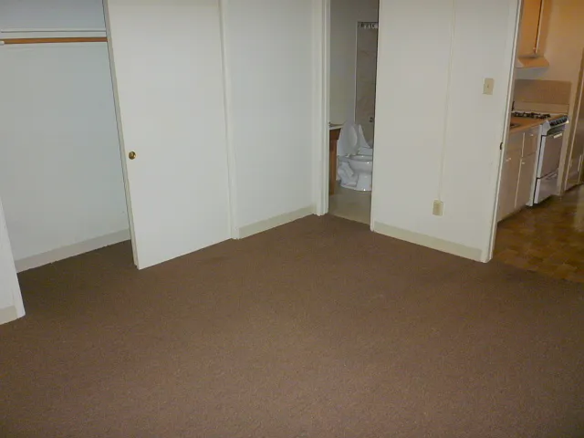1079 San Pablo Ave — Photo 4