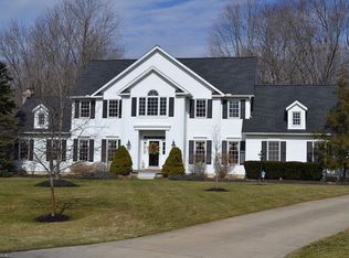 5889 Heritage Ct, Hudson, OH 44236