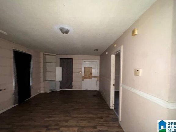 5th image of 2516 Pleasant Valley Rd