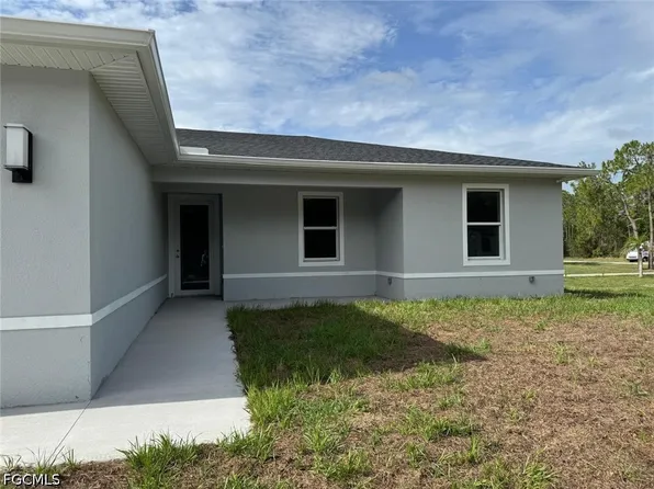 3502 E 10th St, Lehigh Acres, FL 33972