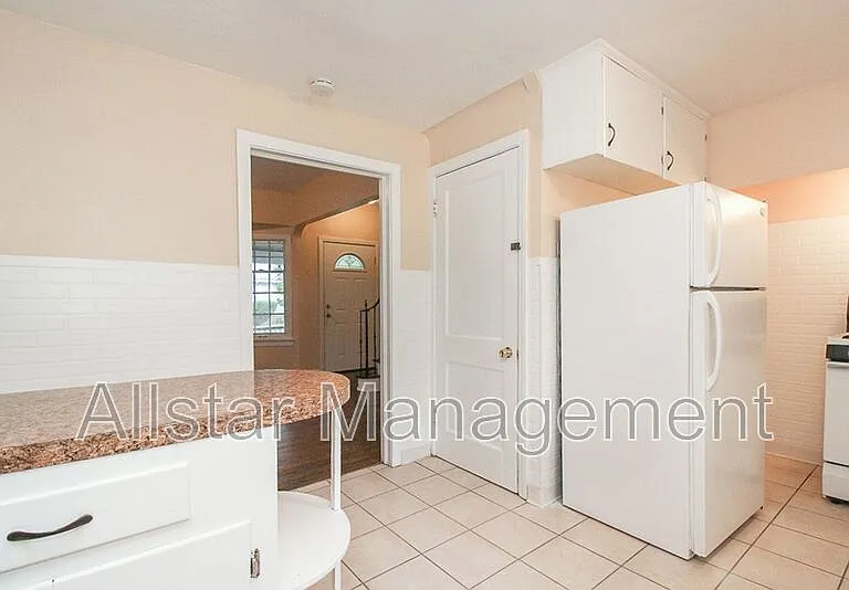 2100 Cottage Grove Dr — Photo 39