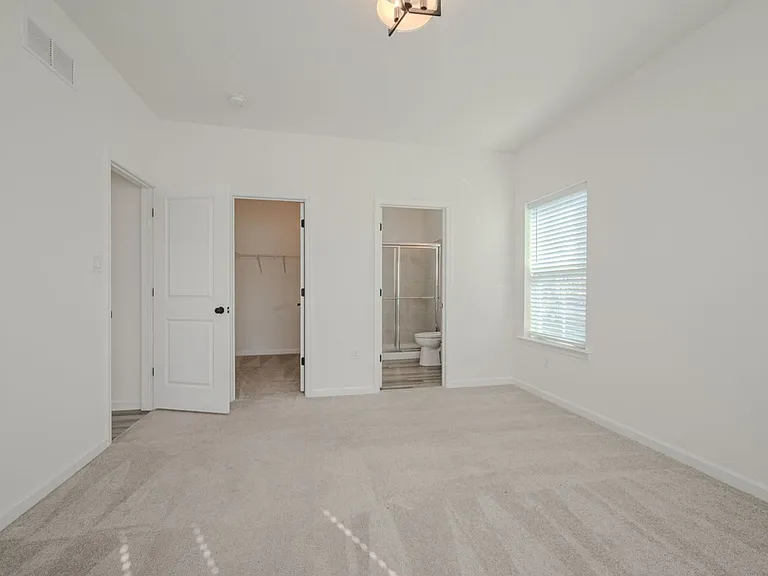 1607 Crane Ln — Photo 10