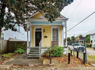 5130 Laurel St, New Orleans, LA 70115
