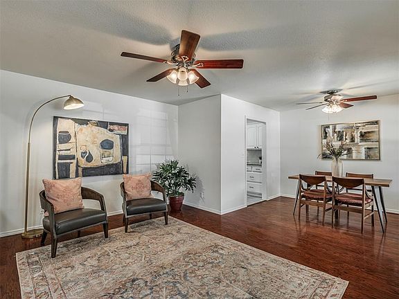 4th image of 800 Kouba Dr
