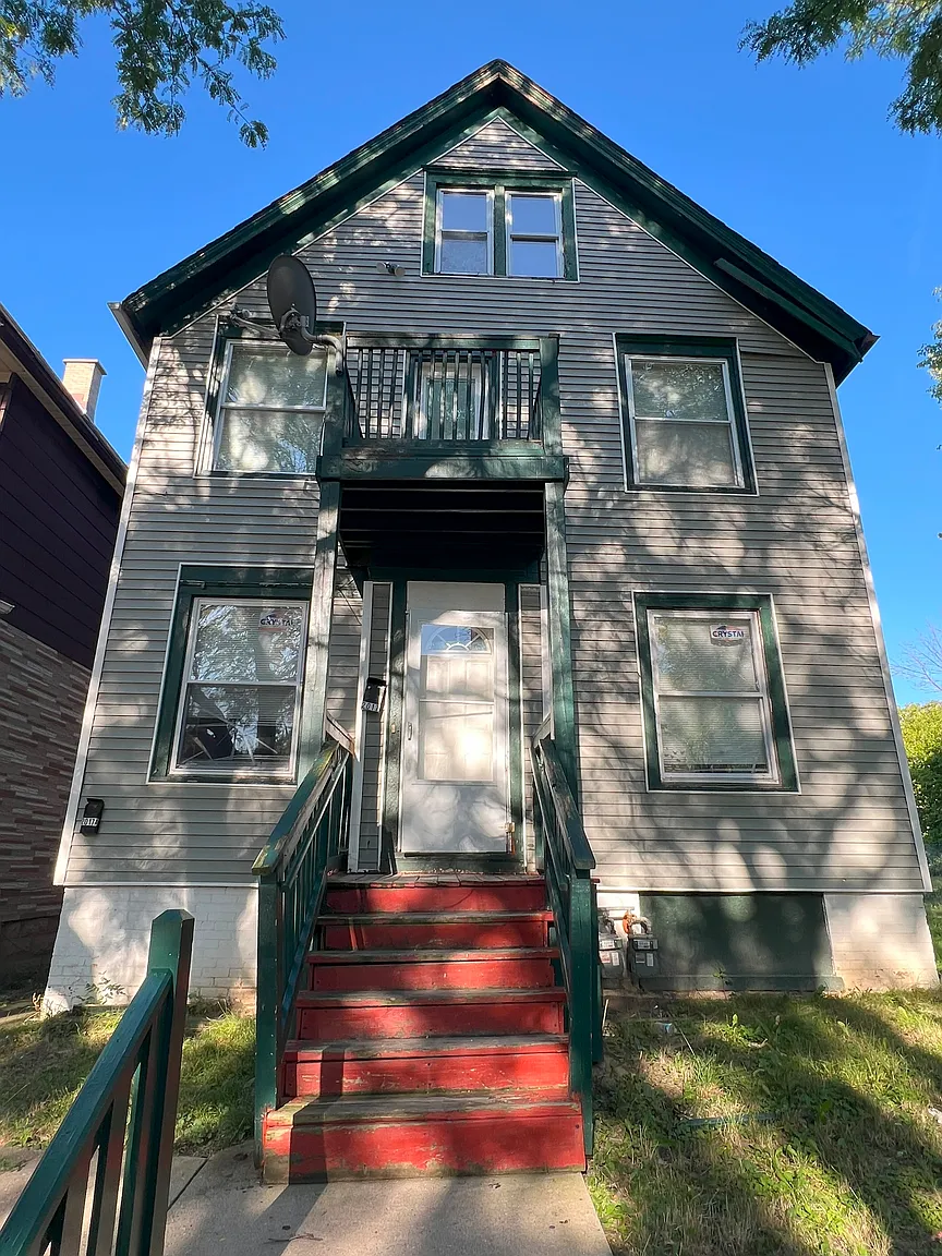 2017 N 40th St #1-2 photo 1