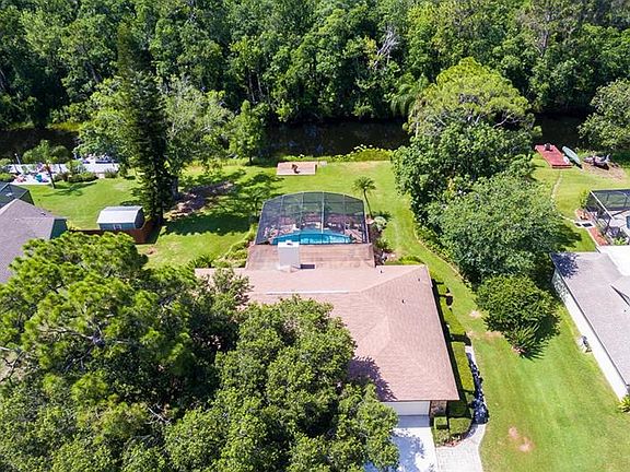 3rd image of 6630 Bay Shore Dr
