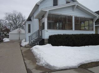1334 Otter Ave, Oshkosh, WI 54901