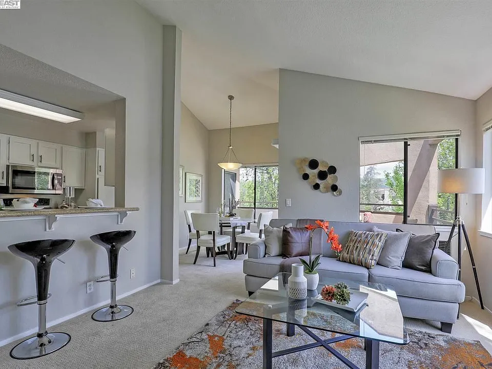 39149 Guardino Dr #343