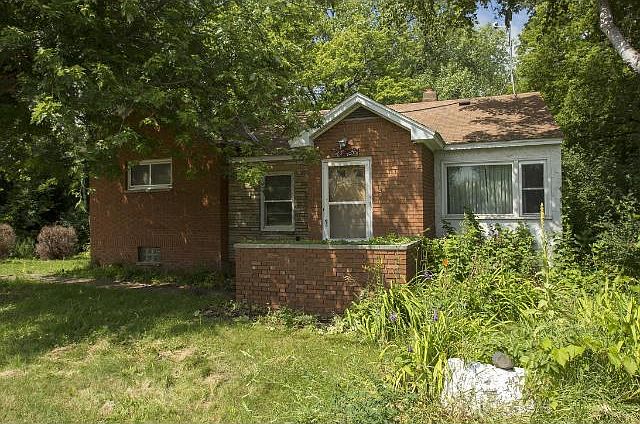 1st image of 2725 White Bear Ave N