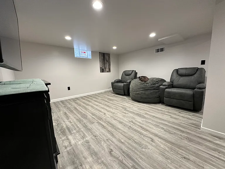 7637 W Allerton Ave — Photo 15