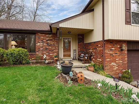 2nd image of 8200 Elmway Dr