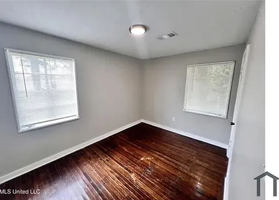 1311 Fernwood Dr — Photo 8