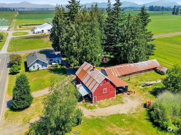 1705 Pangborn Road, Lynden, WA 98264