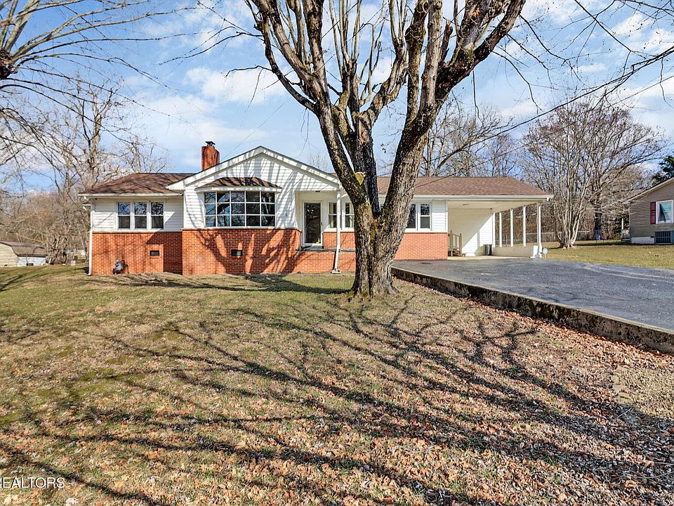 1st image of 222 Halstead Dr