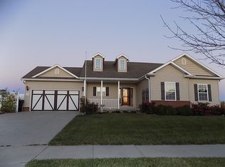 1820 NW 44th St, Lincoln, NE 68528