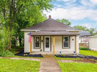19 Groom St, Liberty, MO 64068