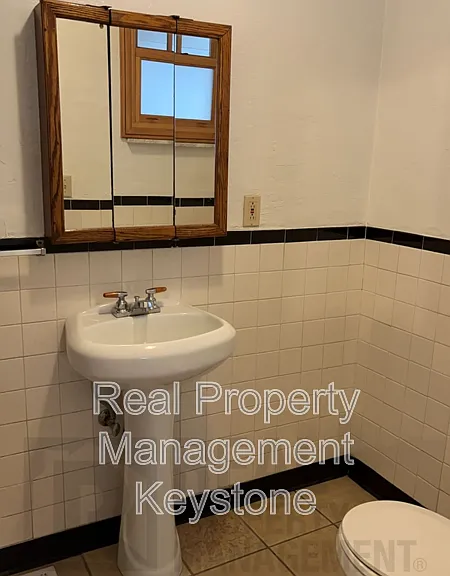 403 Ohio Ave #1 — Photo 14