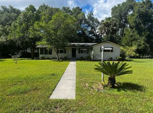 1351 Azalea Dr, Deland, FL 32720