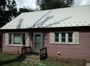 205 Oakdale Dr, Spruce Pine, NC 28777