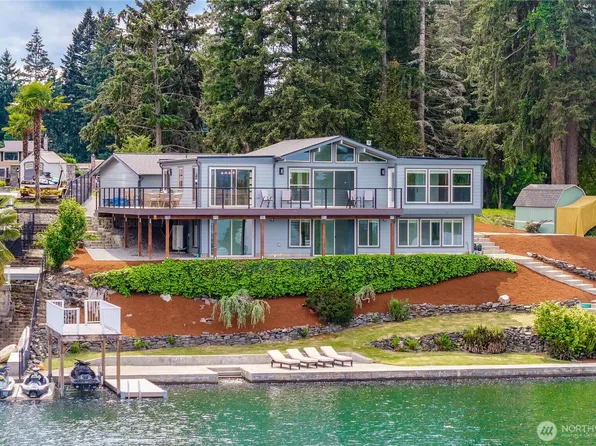 4905 Jenks Point Way E, Lake Tapps, WA 98391