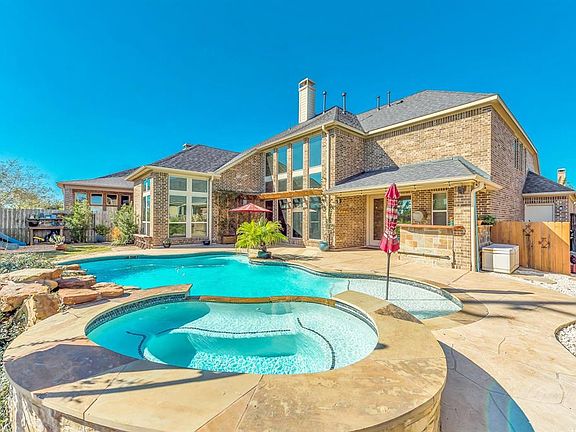 2nd image of 6415 S Saddle Creek Ln