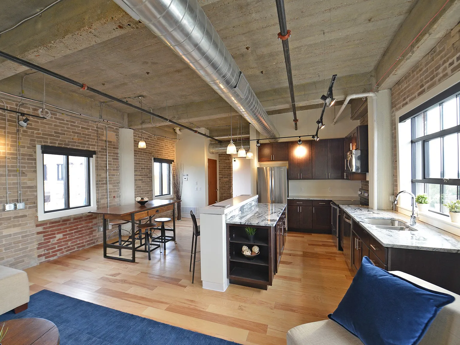 Lofts at Euclid — Photo 2