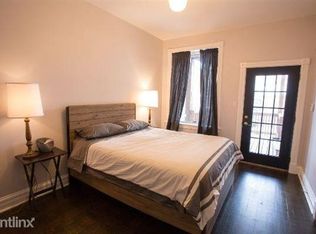 2142 W Walton St APT 1, Chicago, IL 60622