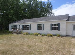 2466 Maxwell Rd, Petoskey, MI 49770