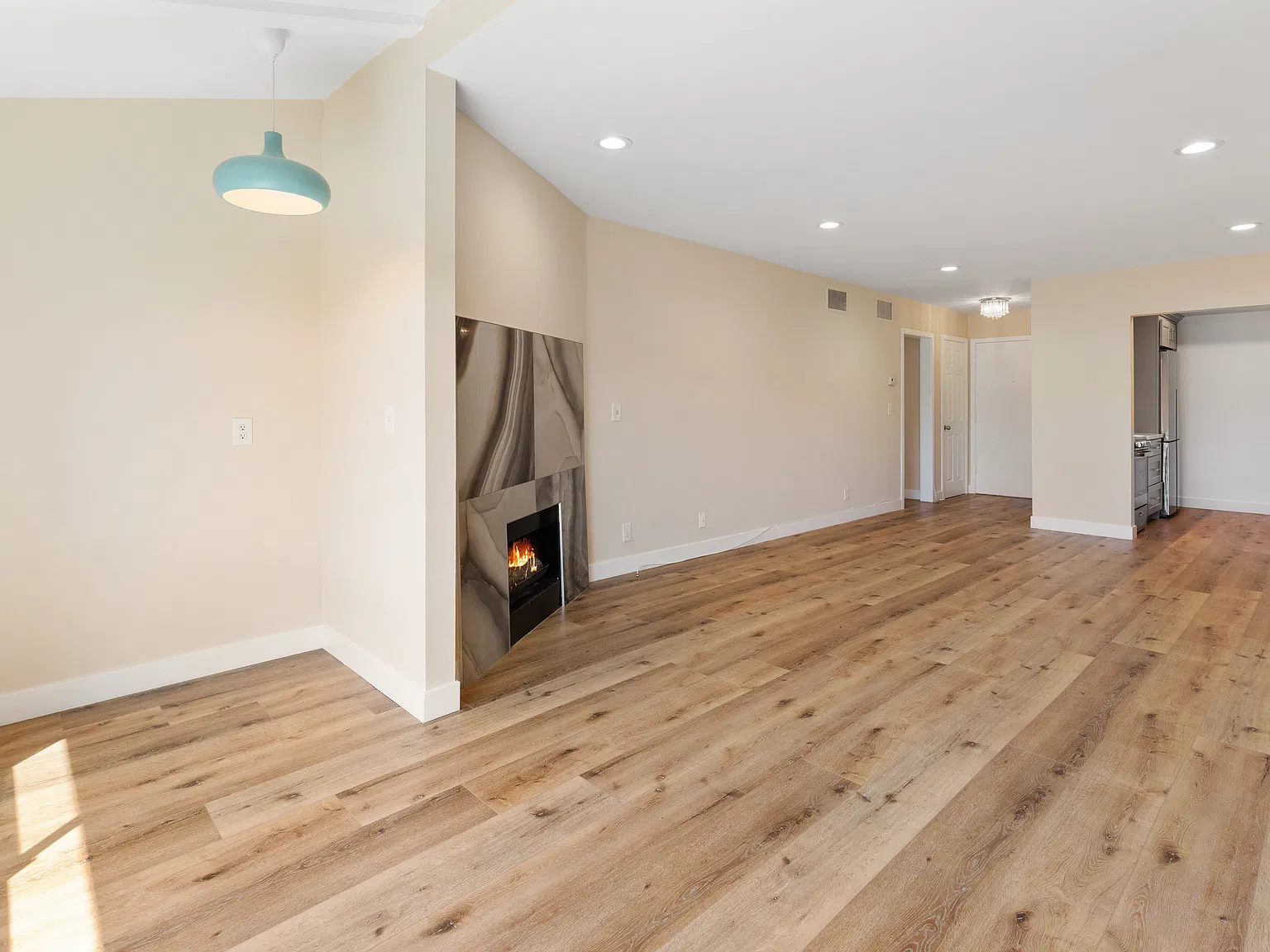 1 bed, 785 sqft, $2,500 — Photo 4