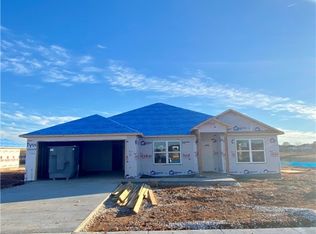 2555 Biddie St, Pea Ridge, AR 72751