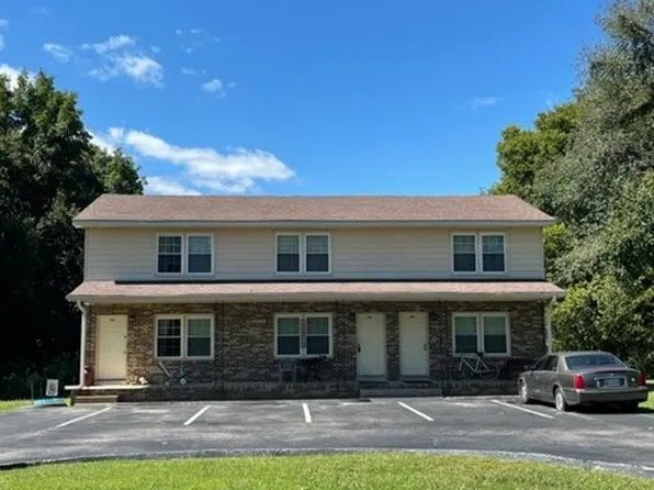 2135 W Gaines St, Lawrenceburg, TN 38464