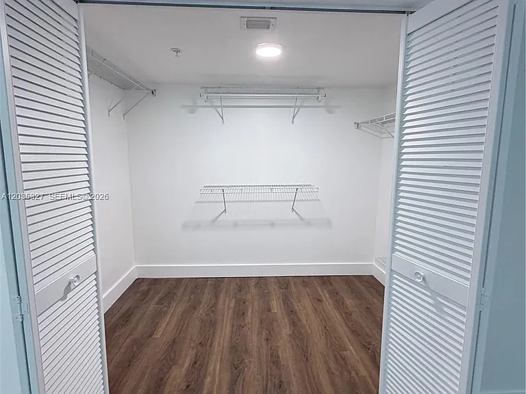 1800 N Bayshore Dr #3511 — Photo 7