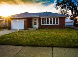 1226 Potter Rd, Park Ridge, IL 60068