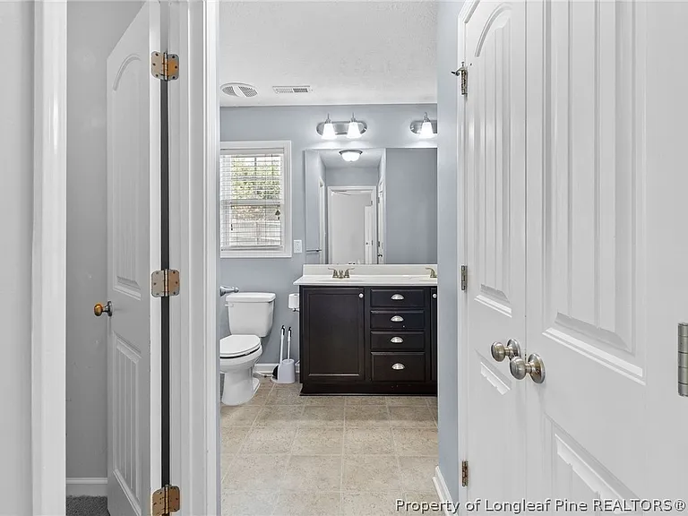 44 Schoomaker Ct — Photo 23