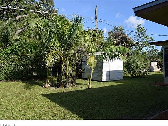 5th image of 27875 Carl Cir