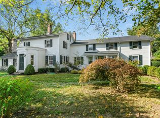 561 Middlesex Rd, Darien, CT 06820