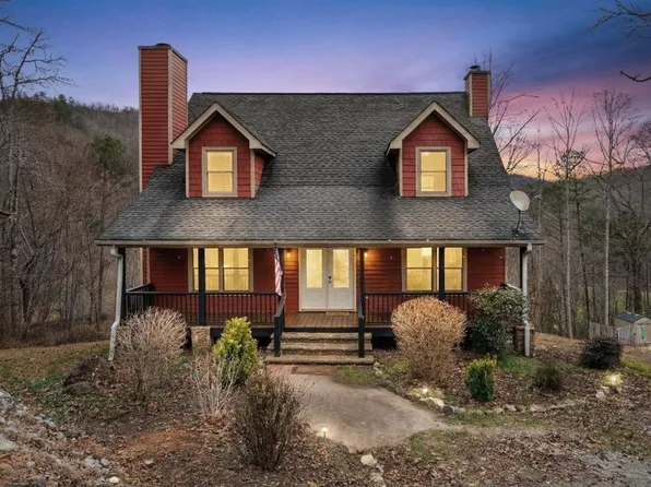 202 Bell Orchard Dr, Hayesville, NC 28904