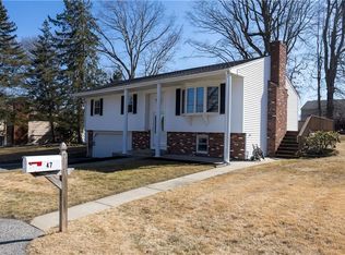 47 Birchwood Ln, West Warwick, RI 02893