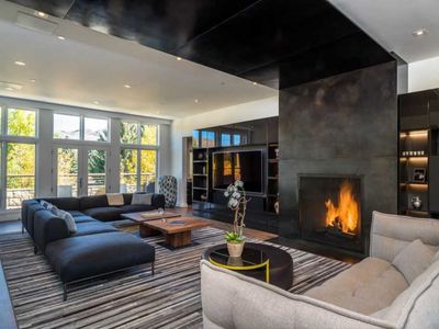 675 Sun Valley Rd E APT R4, Ketchum, ID, 83340
