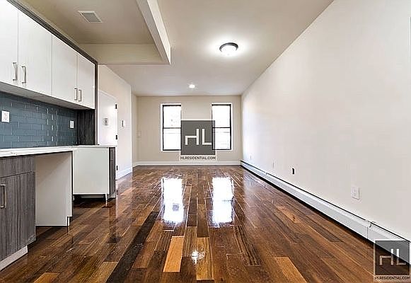 1st image of 1860 Prospect Pl APT 1