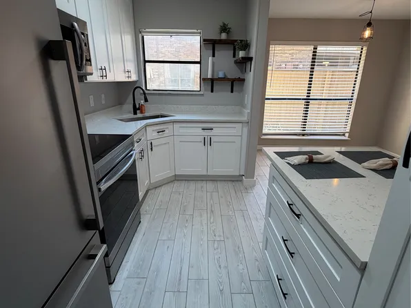 1108 Harwell Dr APT 1711, Arlington, TX 76011